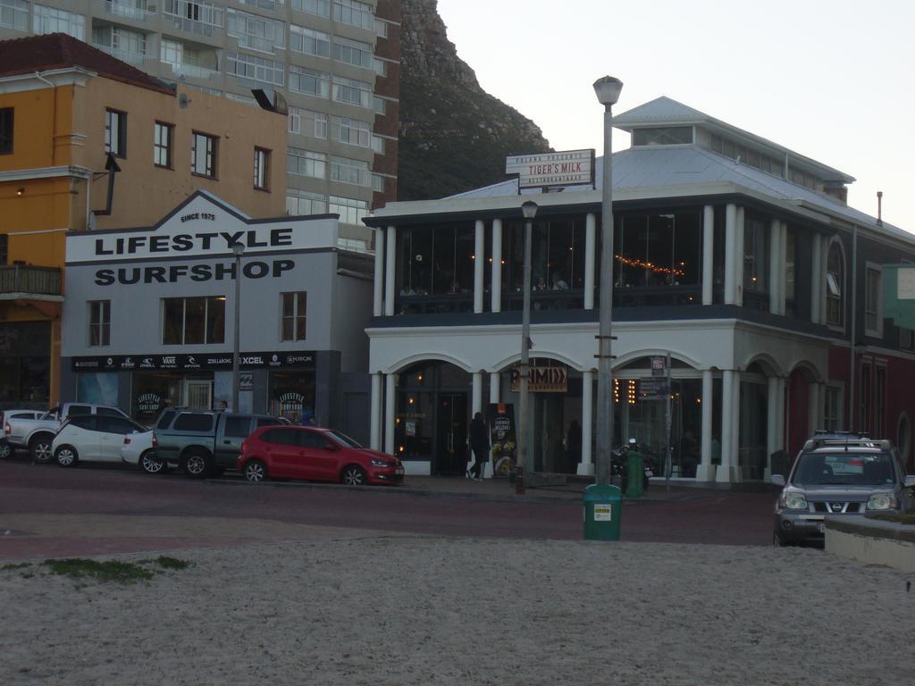 Apartamento Royal At Sea Muizenberg Exterior foto